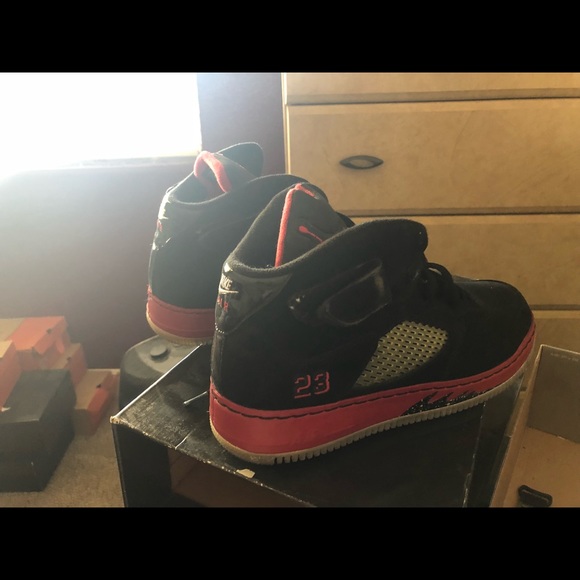 Ajf 5. Size 11. In great shape. - Picture 4 of 8